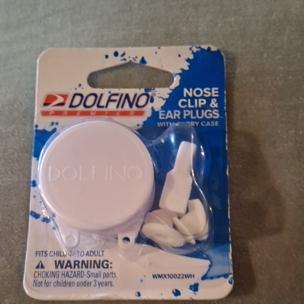 Dolfino Nose Clip & Ear Plugs with Case Swim Summer Fun